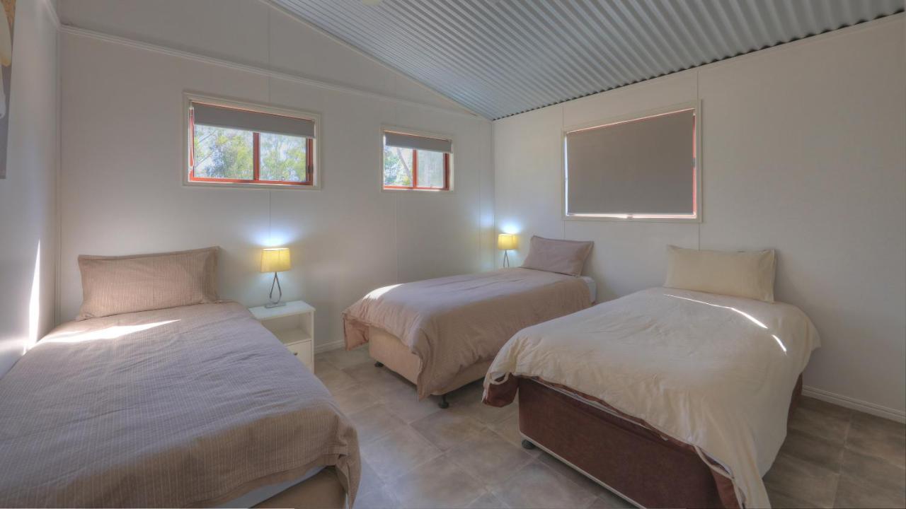 Killarney View Cabins And Caravan Park Exterior photo